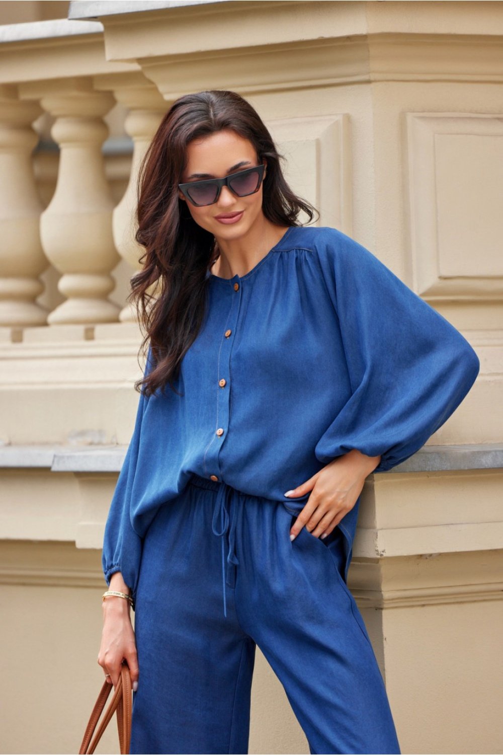 Image of Chemise manche longue bleue marine