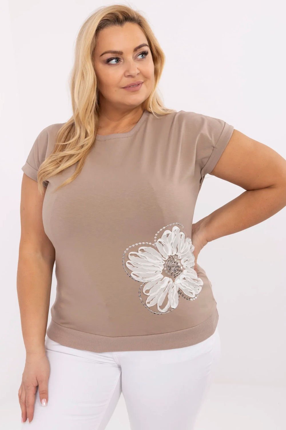 Image of Chemisier grande taille beige