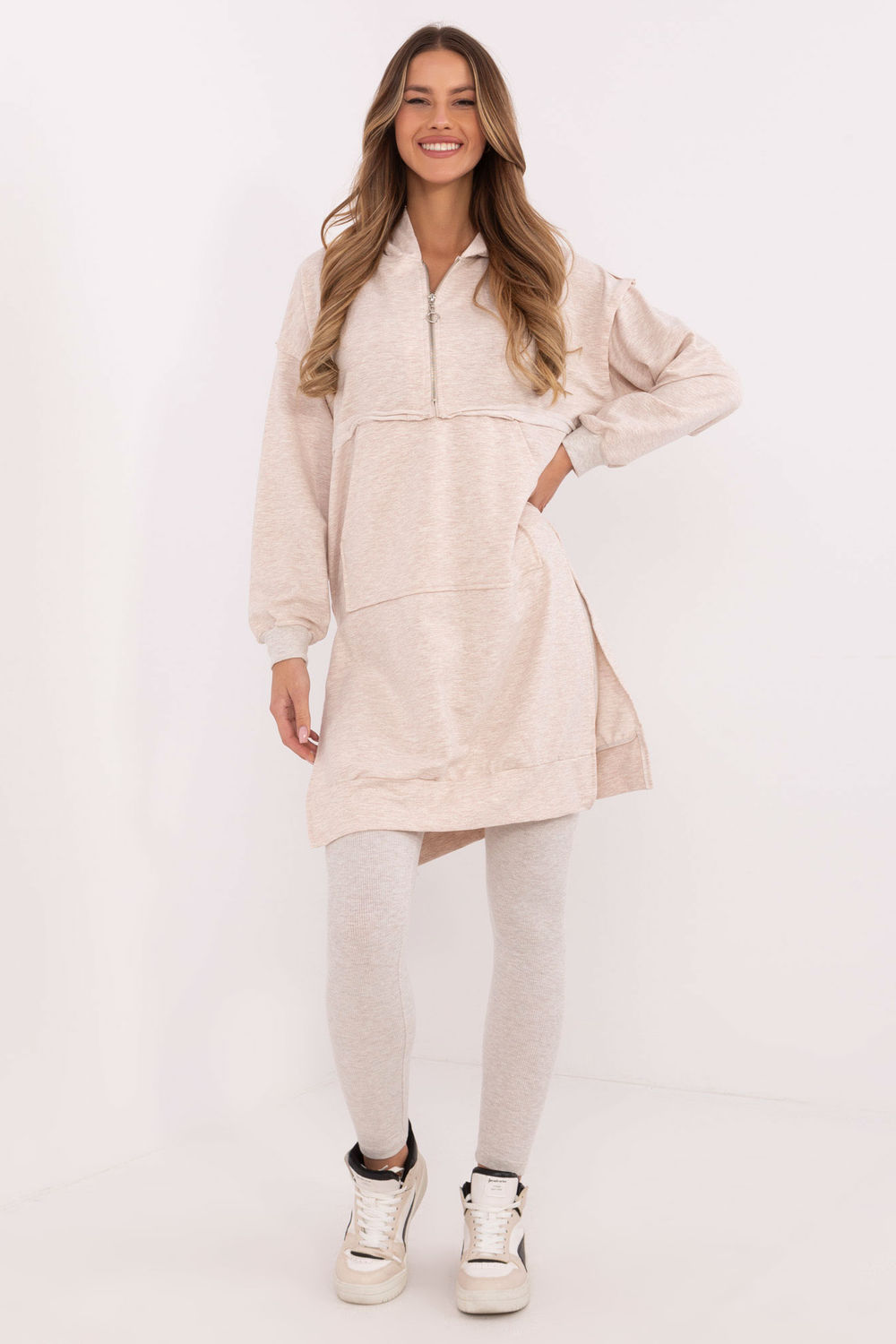 Image of Ensemble beige