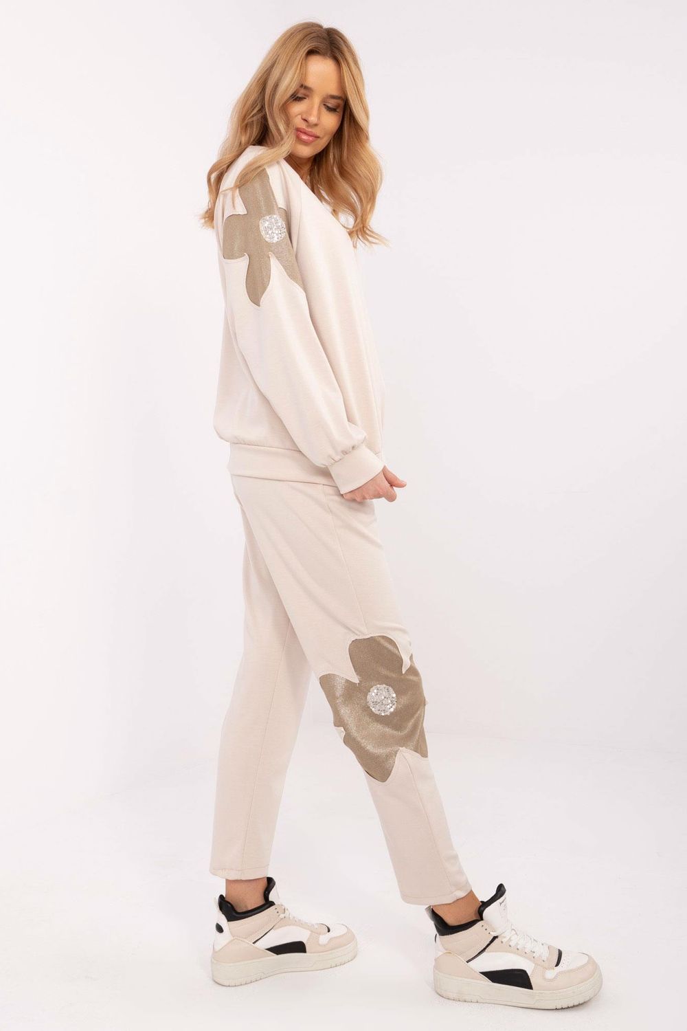 Image of Ensemble beige