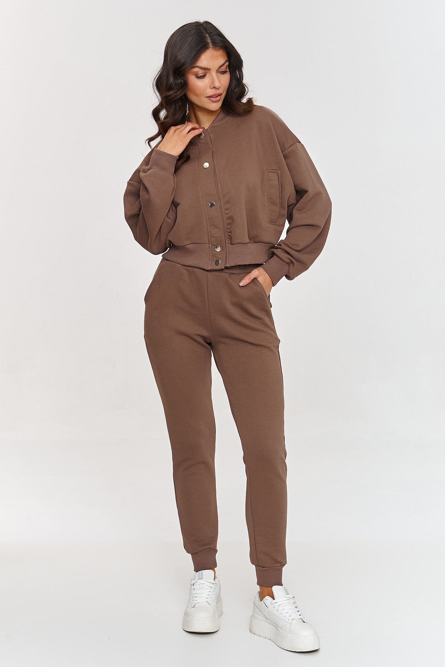 Image of Ensemble brun