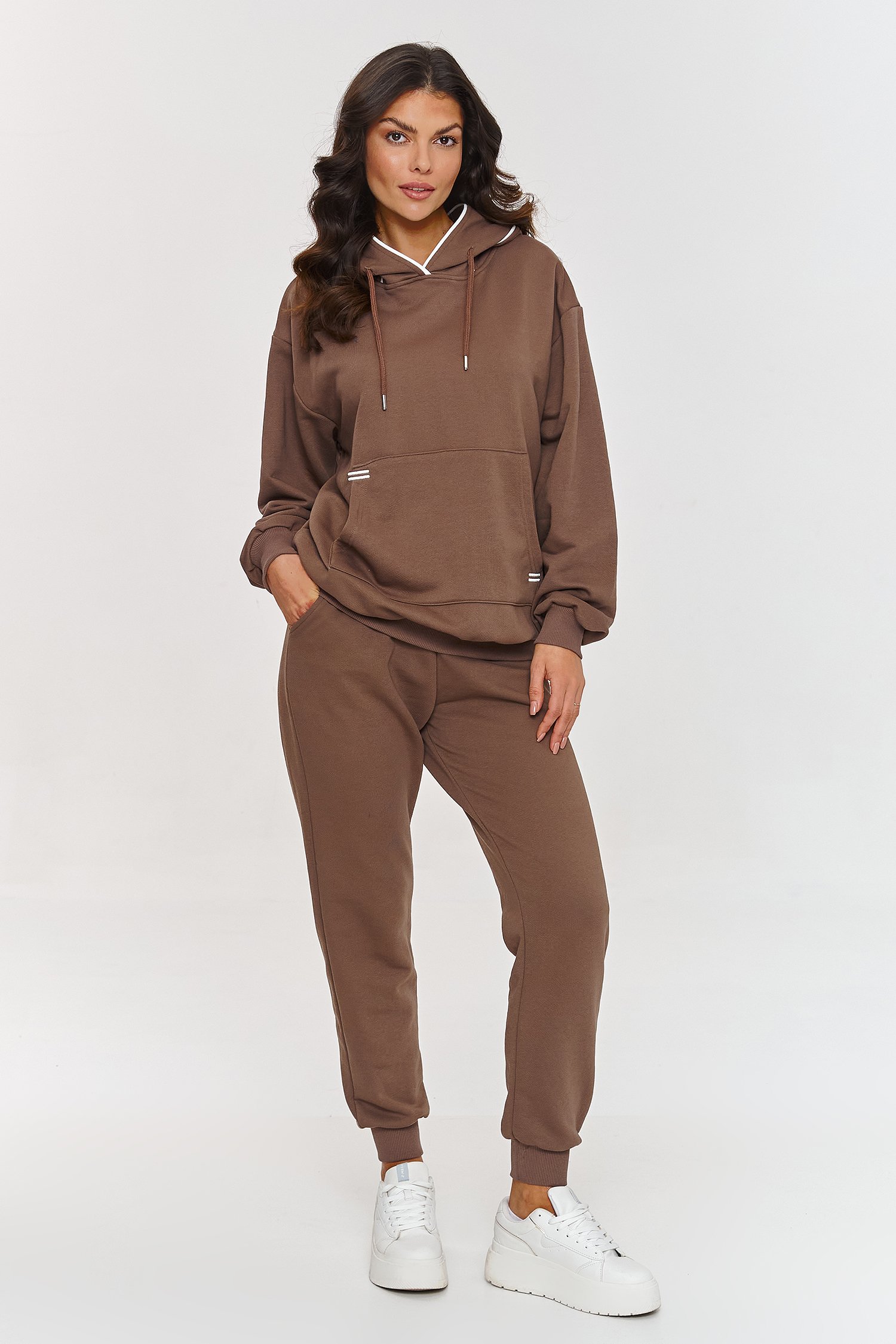 Image of Ensemble brun