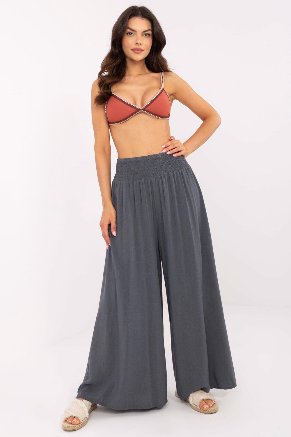 Image of Pantalon femme gris