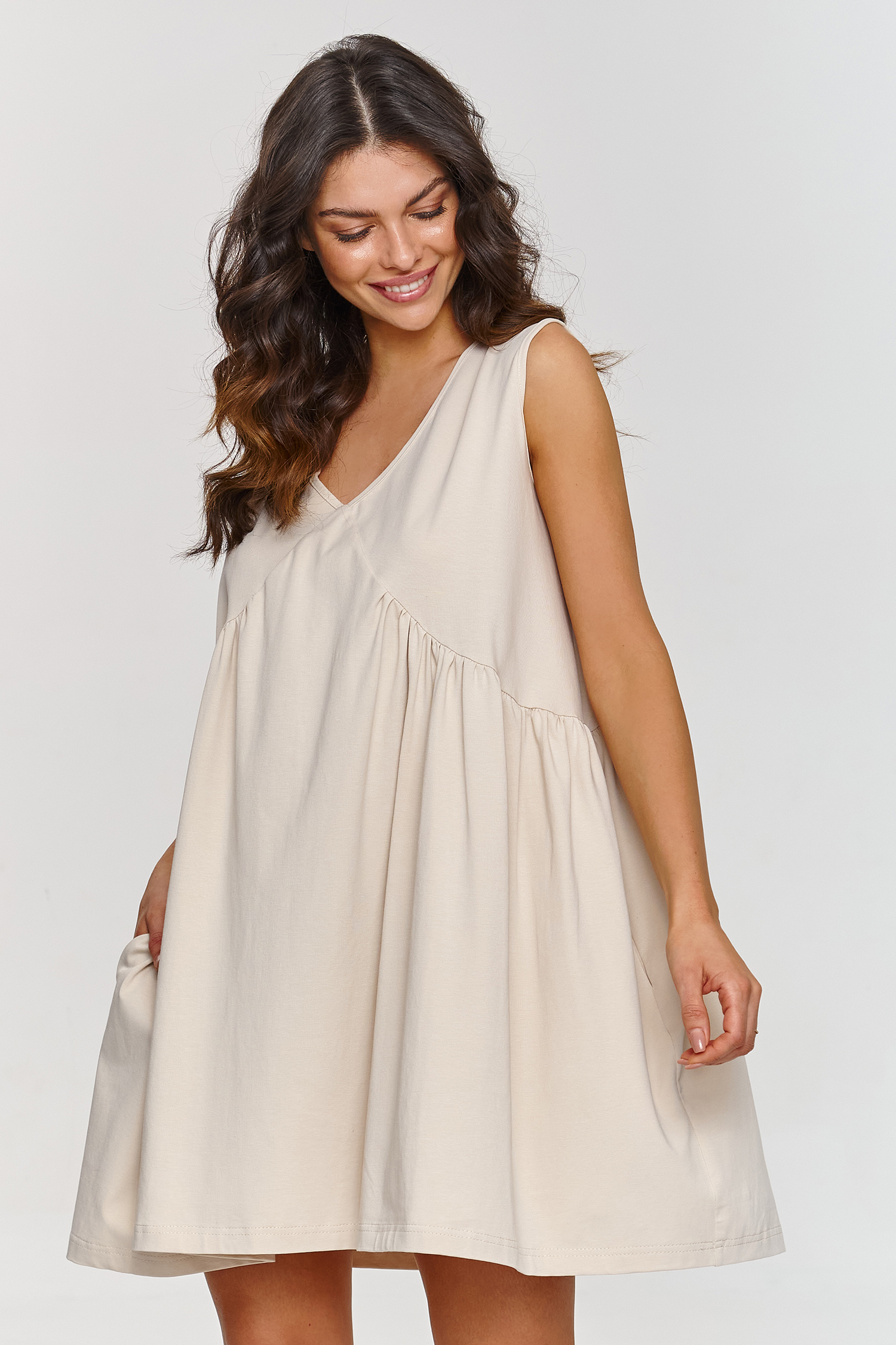 Image of Robe de jour beige