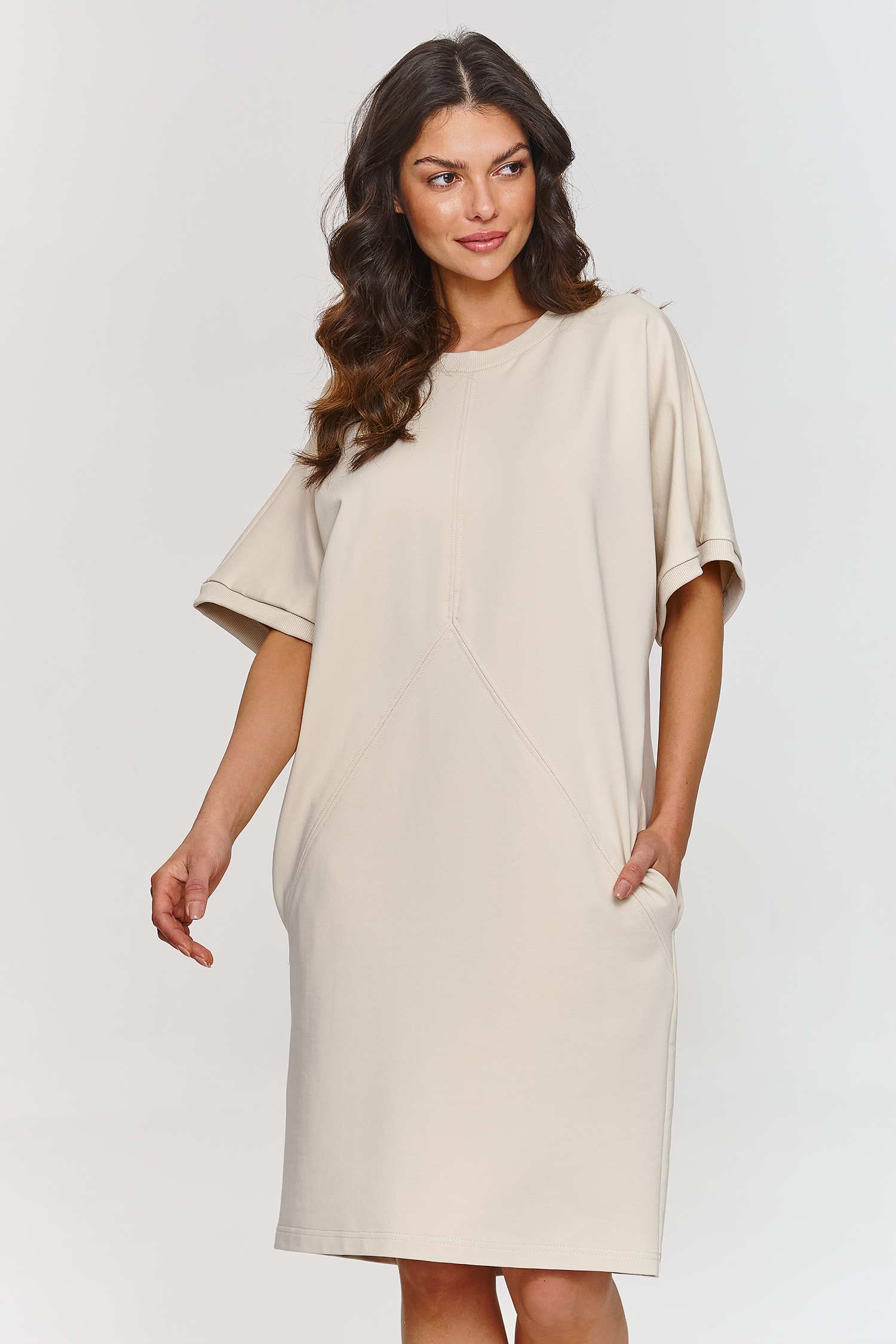 Image of Robe de jour beige