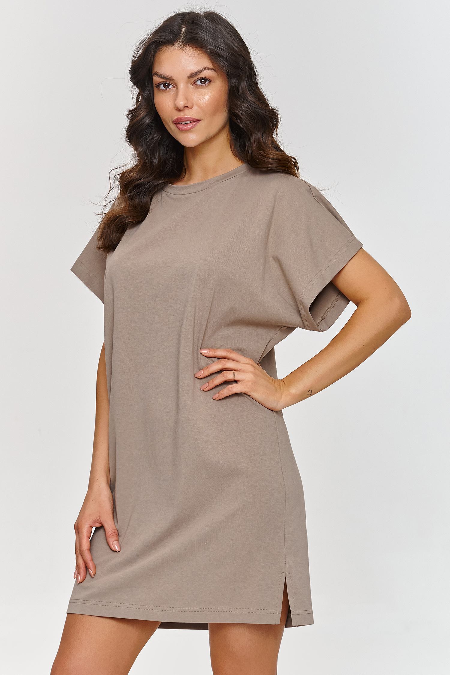 Image of Robe de jour beige