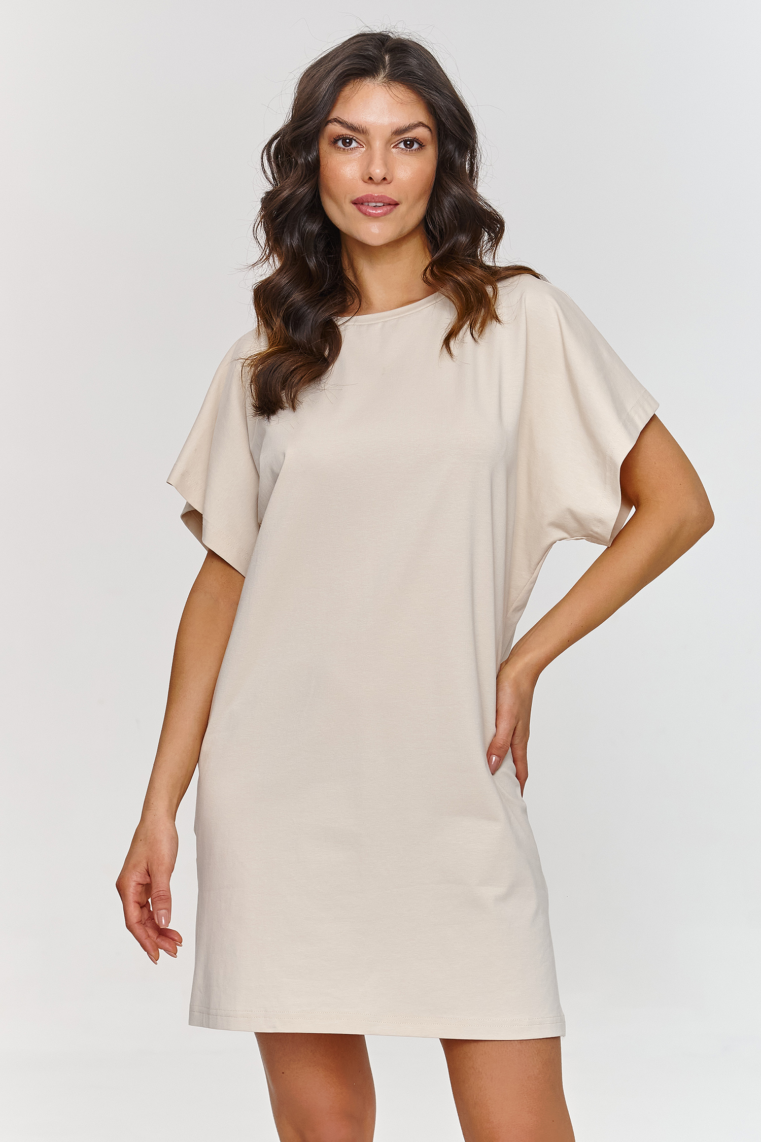 Image of Robe de jour beige