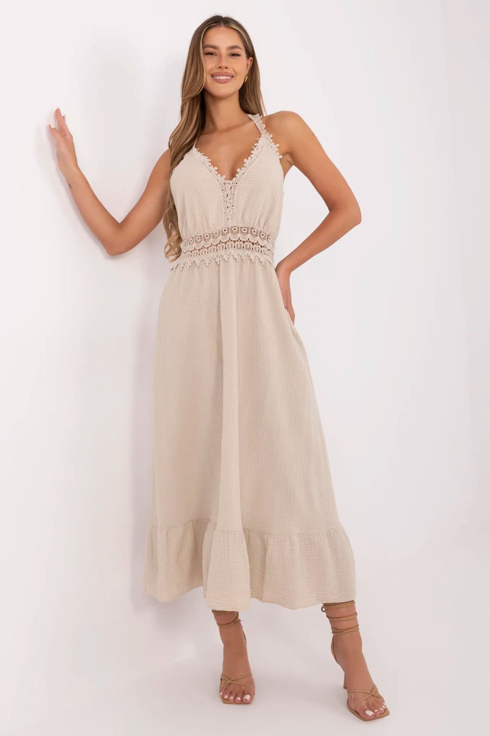 Image of Robe de jour beige