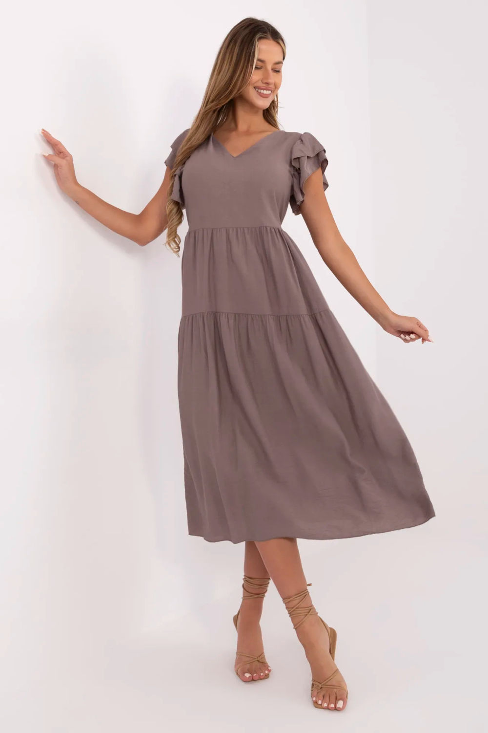 Image of Robe de jour beige
