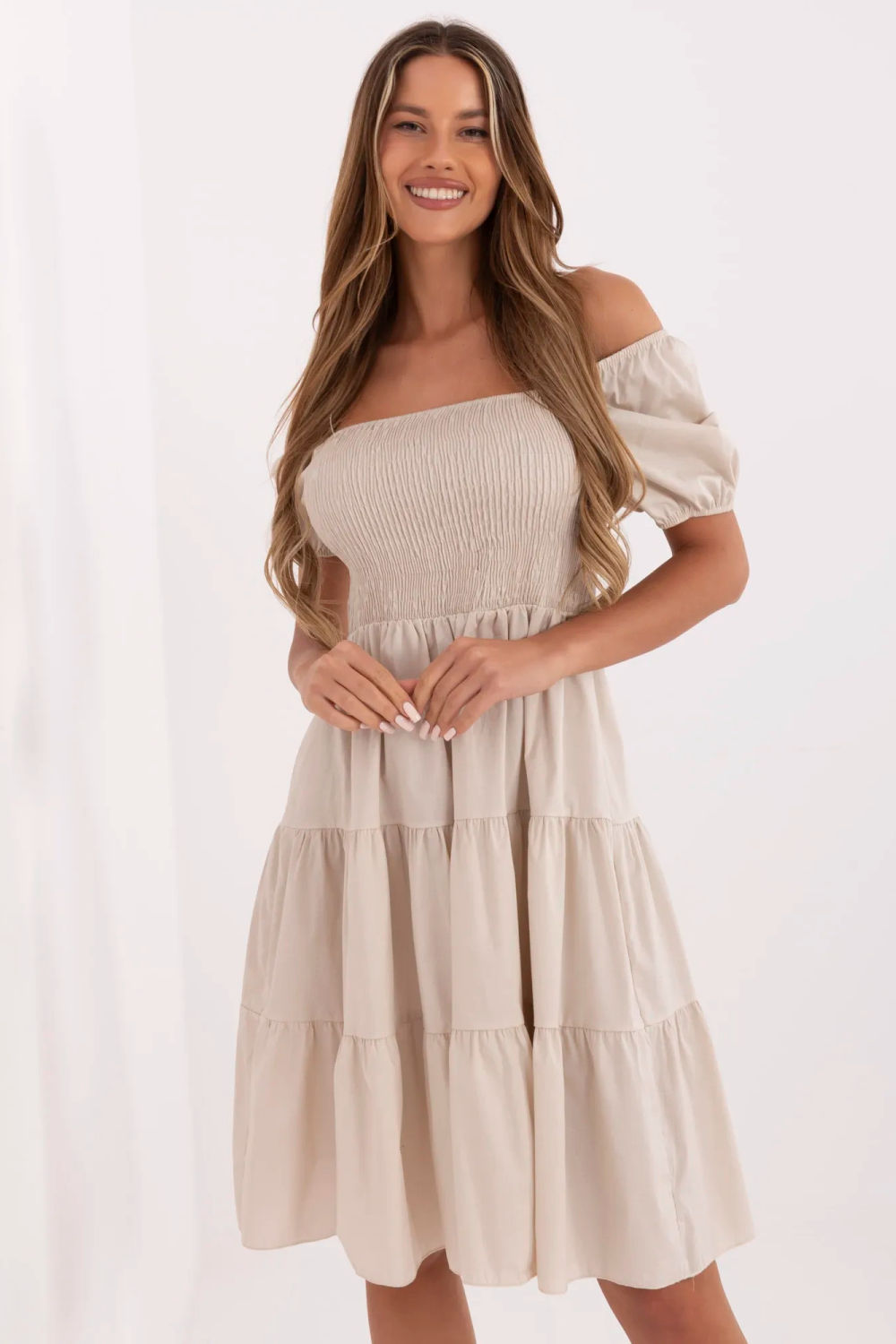 Image of Robe de jour beige