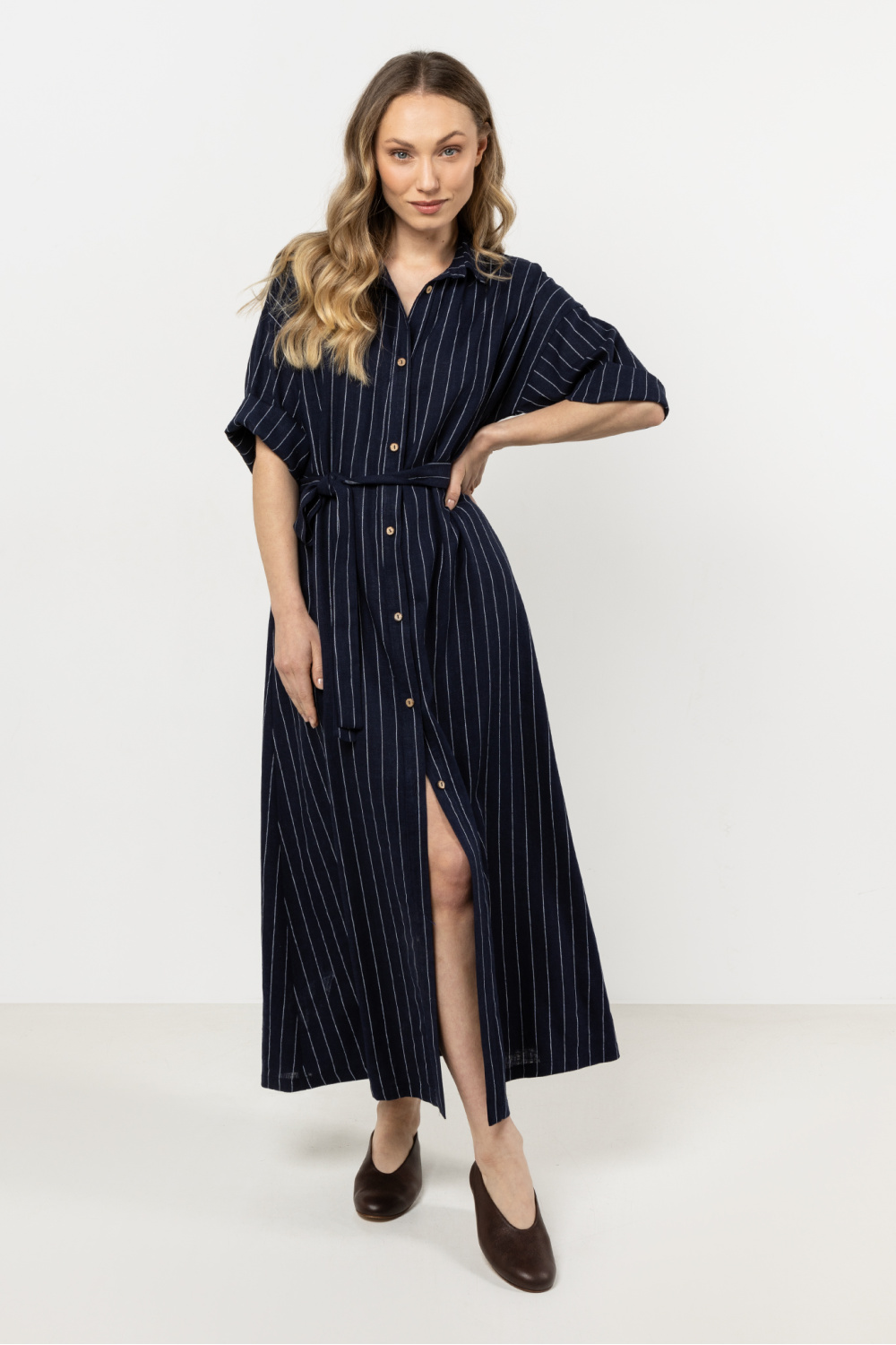 Image of Robe de jour bleue marine