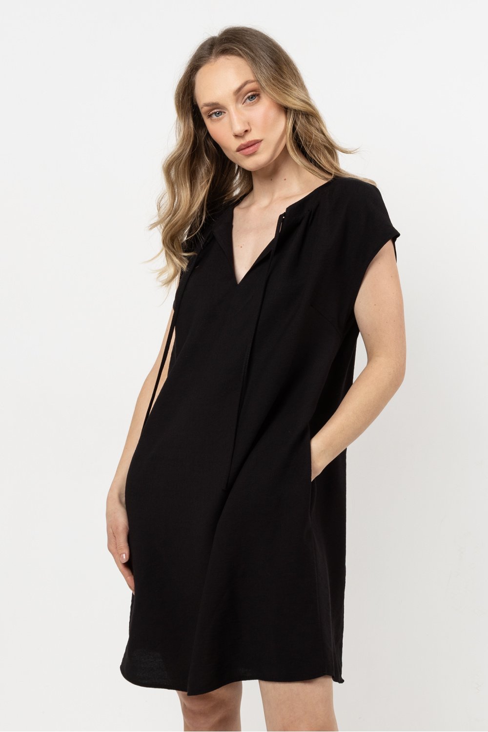 Image of Robe de jour noire