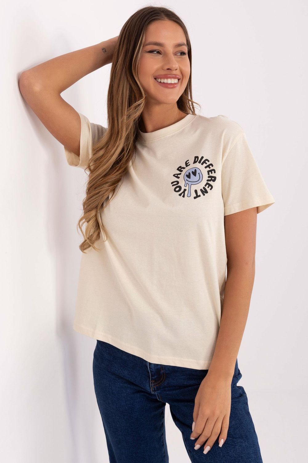 Image of T-shirt beige