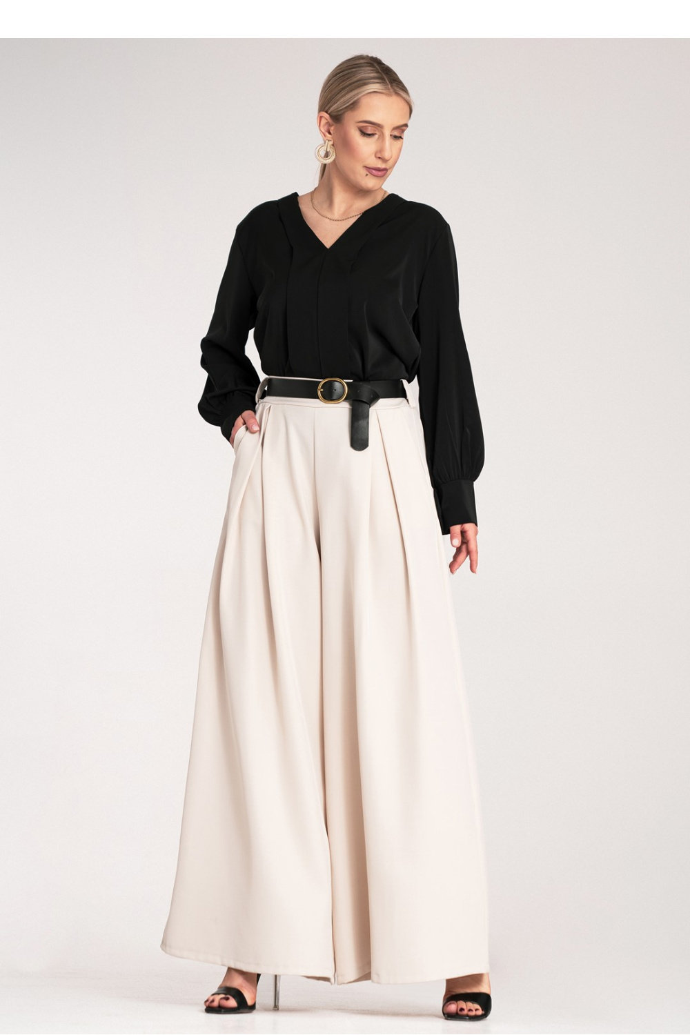 Image of Pantalon femme beige
