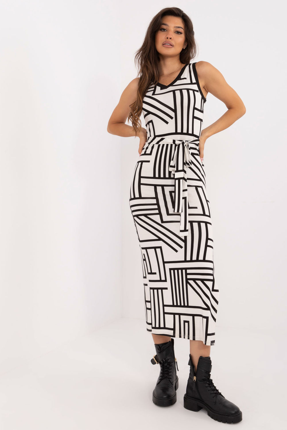 Image of Robe de jour beige