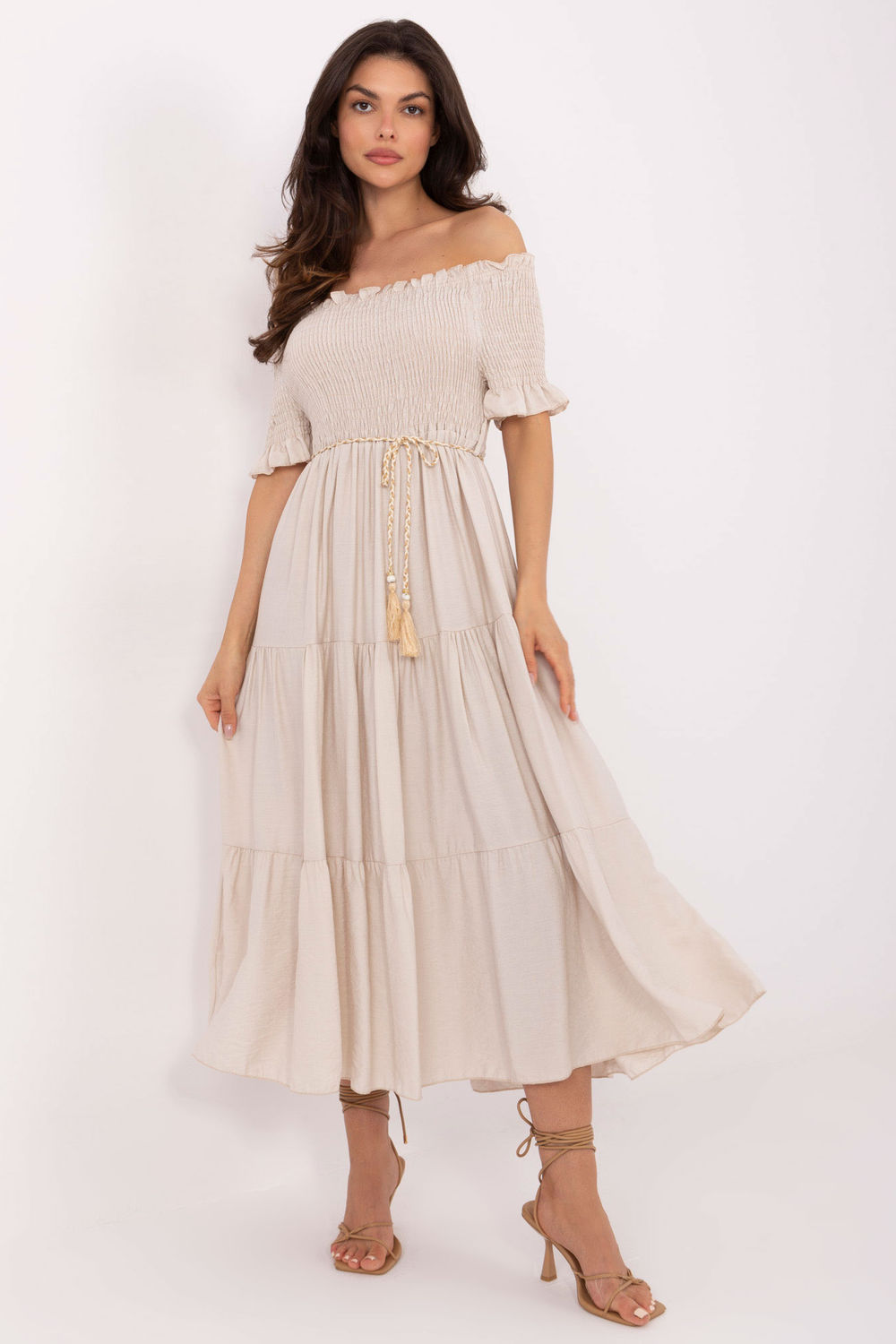 Image of Robe de jour beige