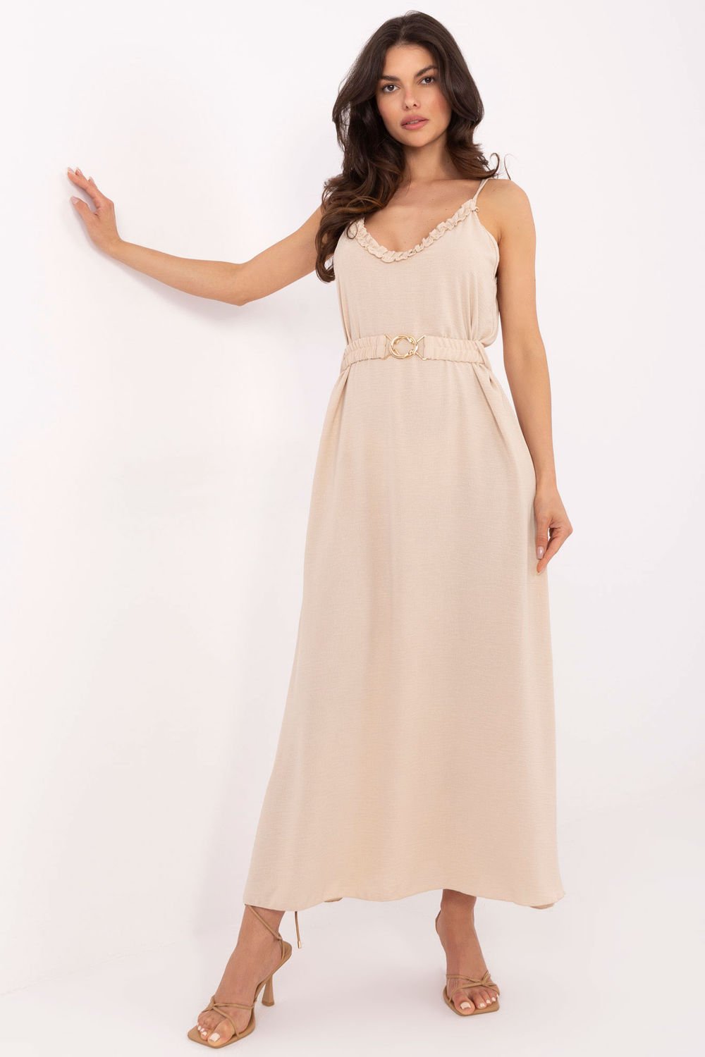 Image of Robe de jour beige