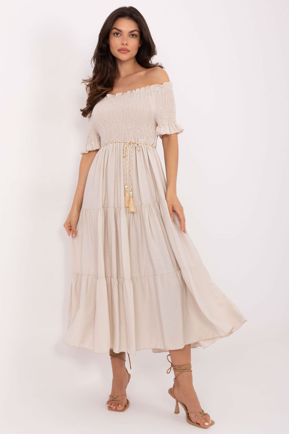 Image of Robe de jour beige