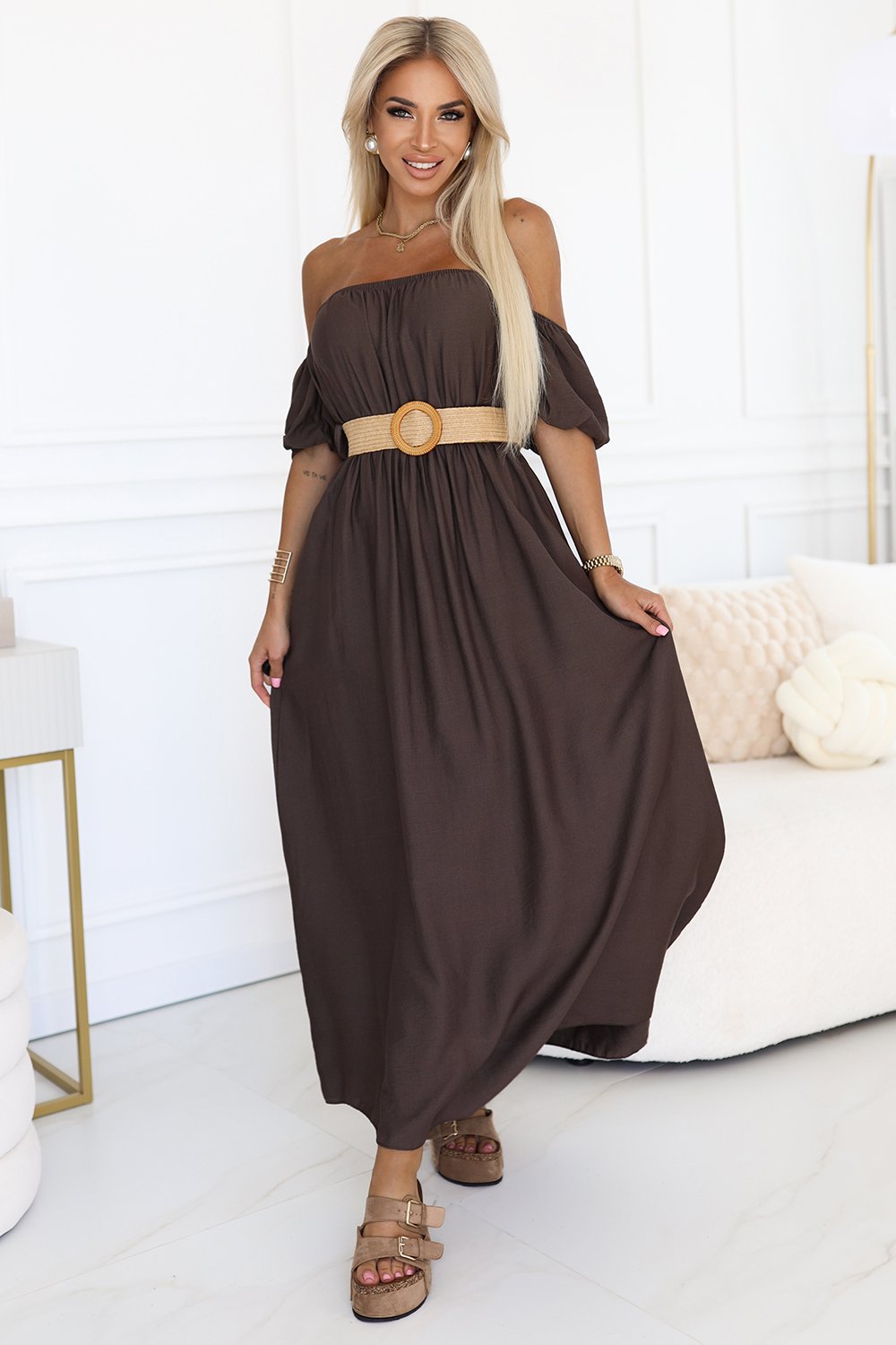 Image of Robe de jour brune