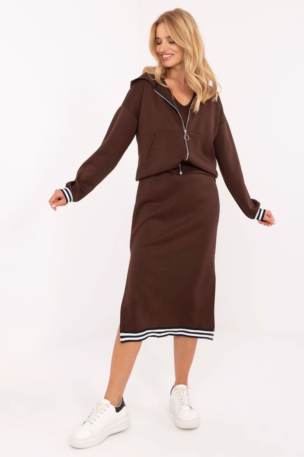 Image of Ensemble brun