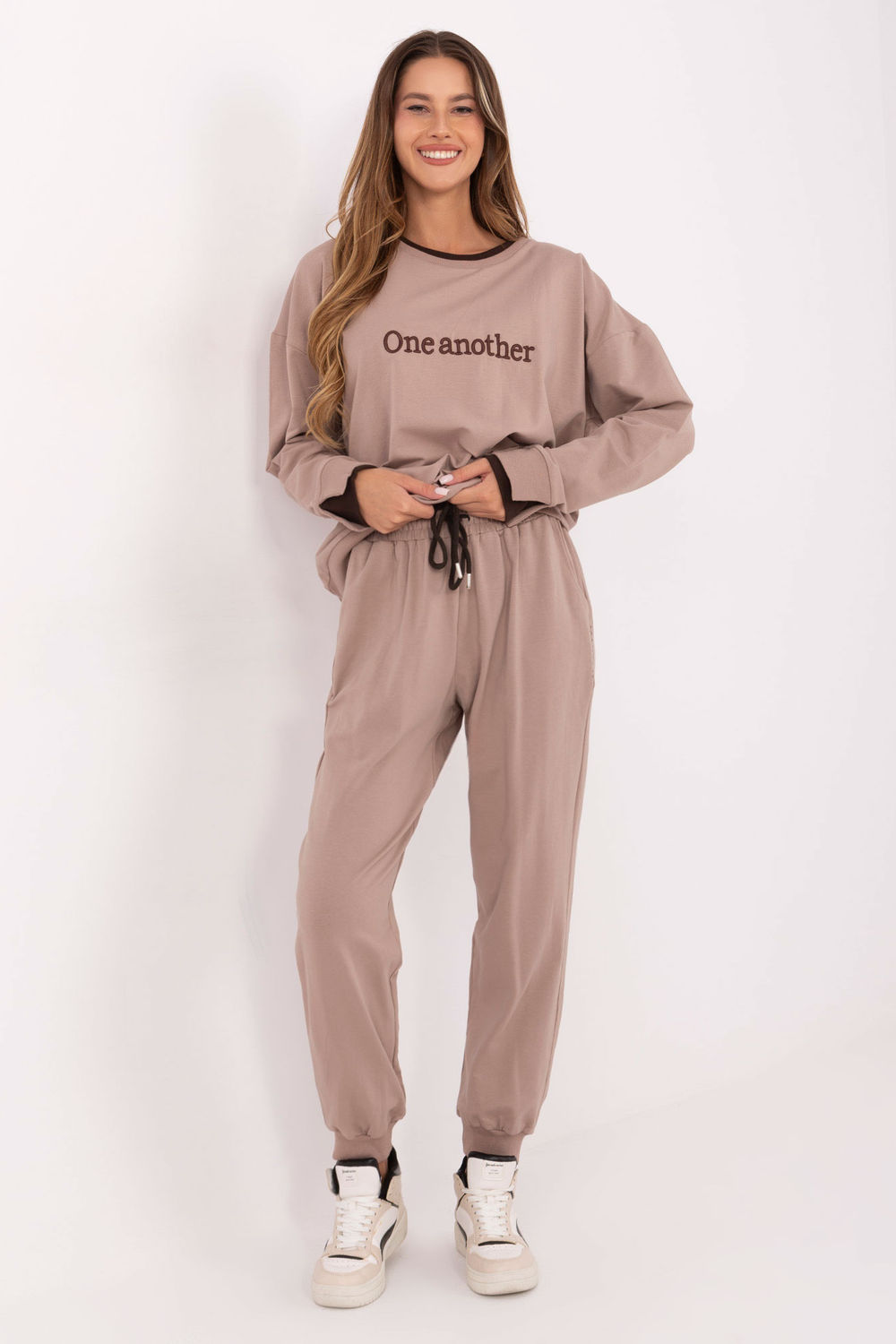 Image of Ensemble beige