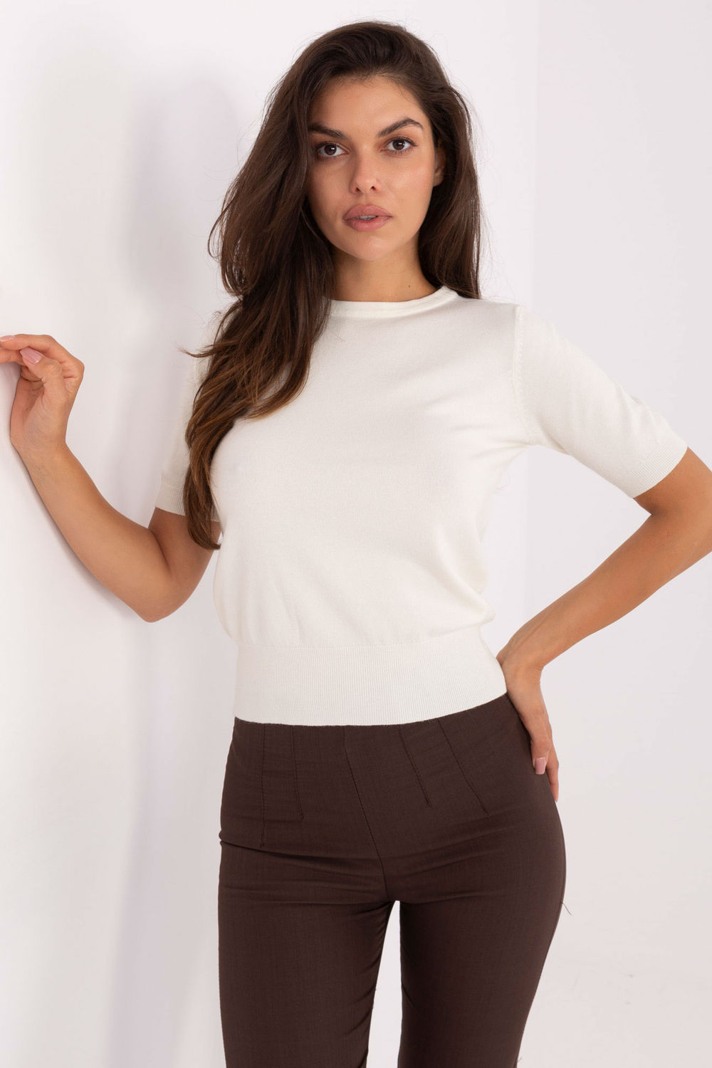 Image of Pull à manches courtes beige