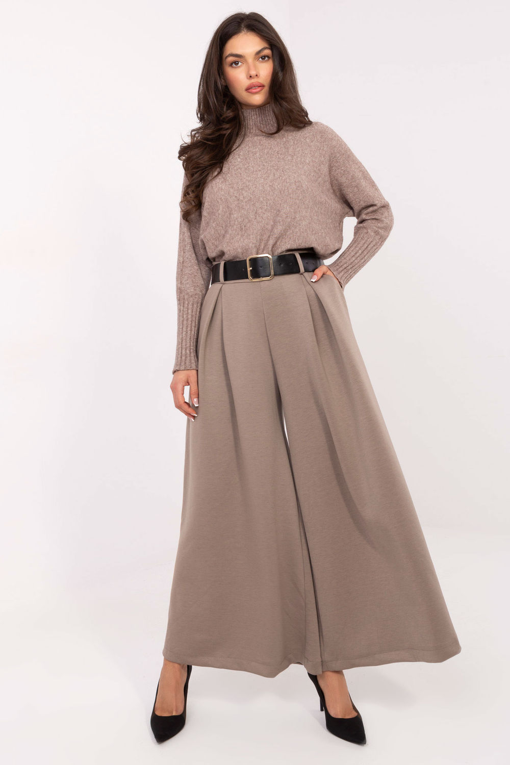 Image of Pantalon femme beige