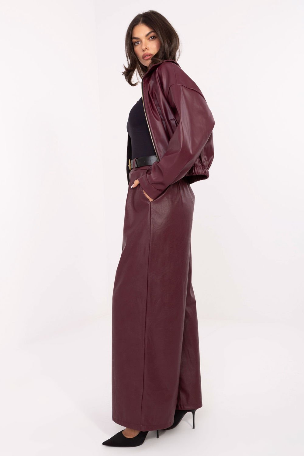 Product image of Pantalon femme rouge