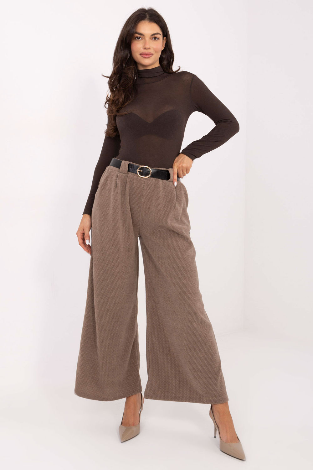 Image of Pantalon femme beige