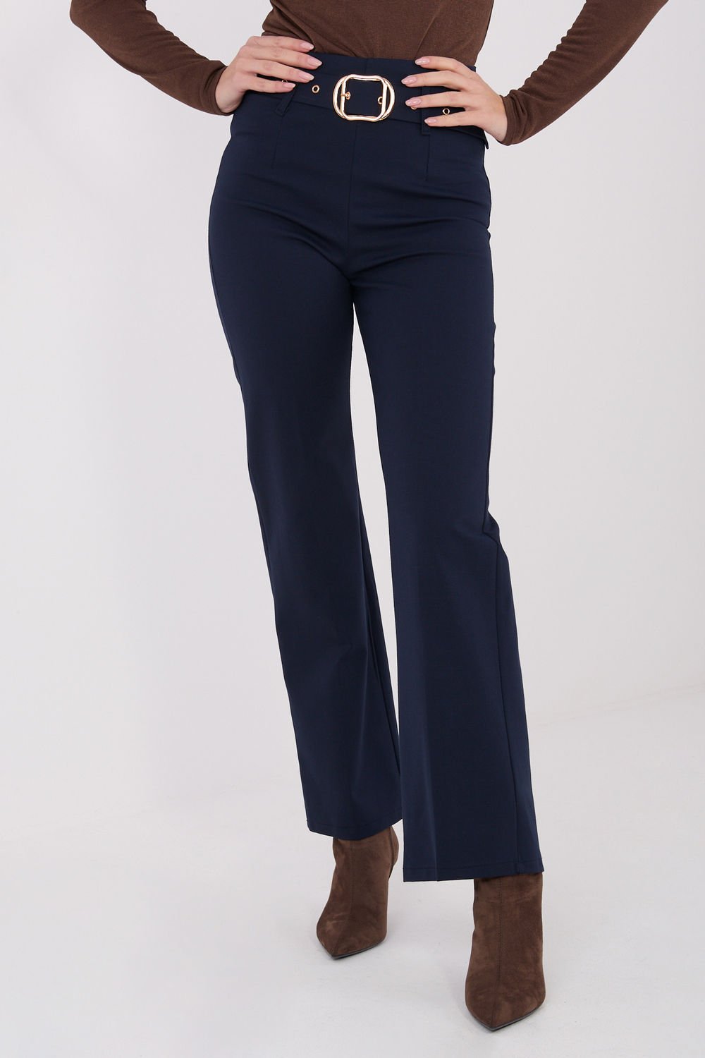 Image of Pantalon femme bleu marine