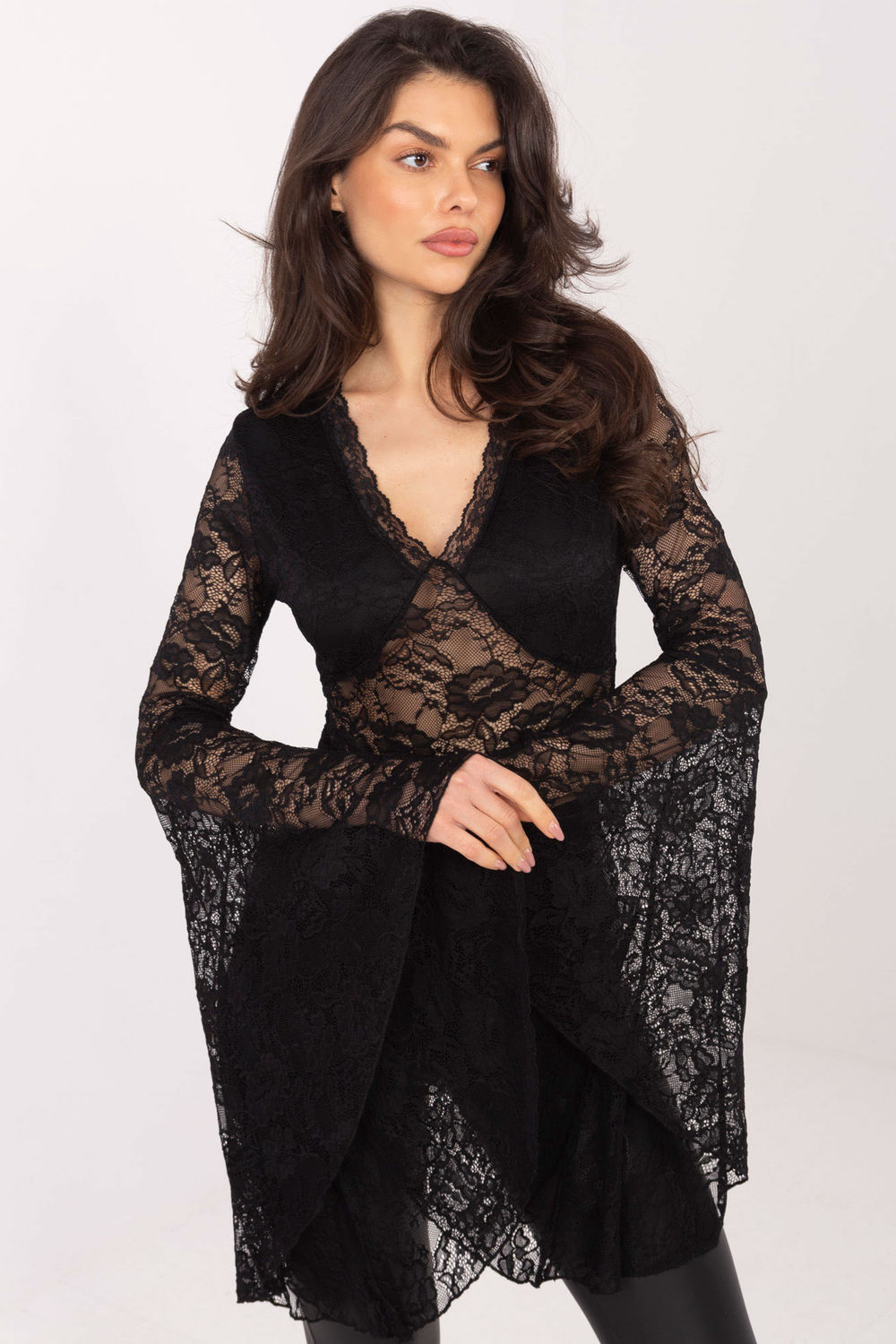Image of Blouse en dentelle noir
