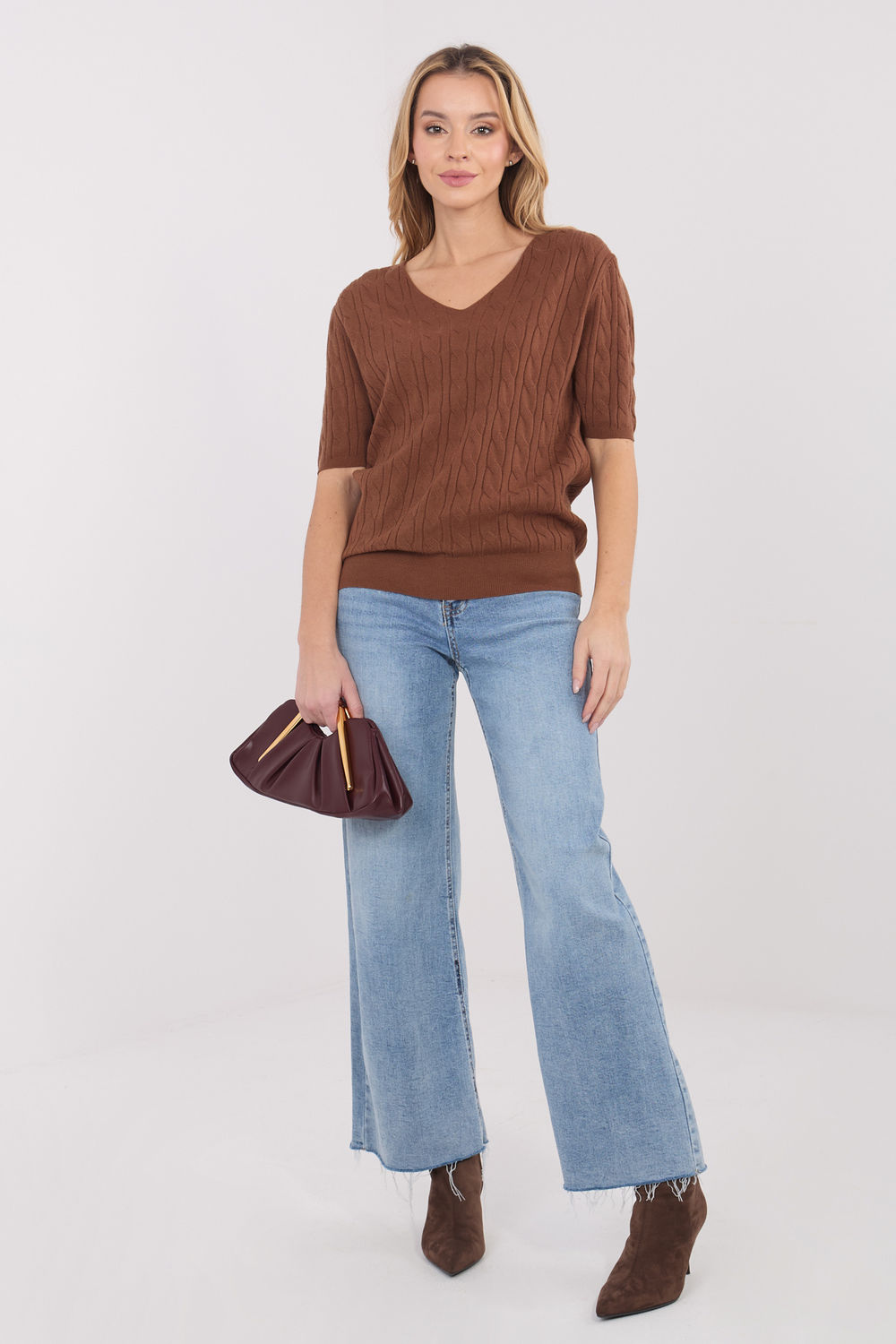 Image of Pull à manches courtes brun