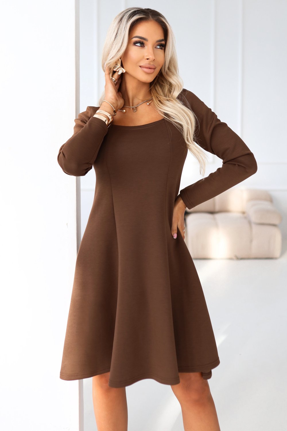 Image of Robe de jour brune