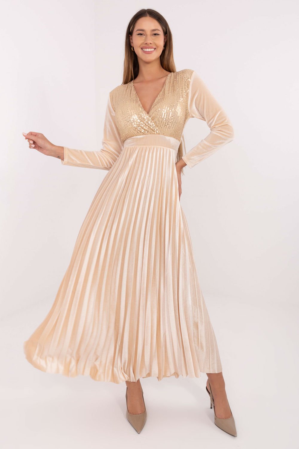 Image of Robe longue beige