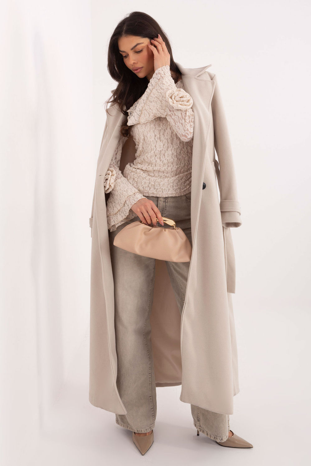 Image of Blouse en dentelle beige