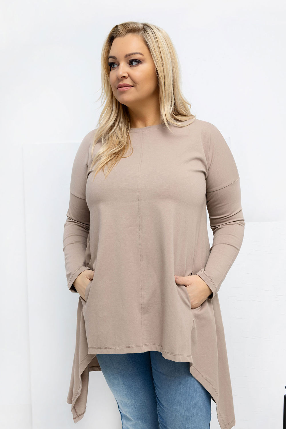 Image of Chemisier grande taille beige