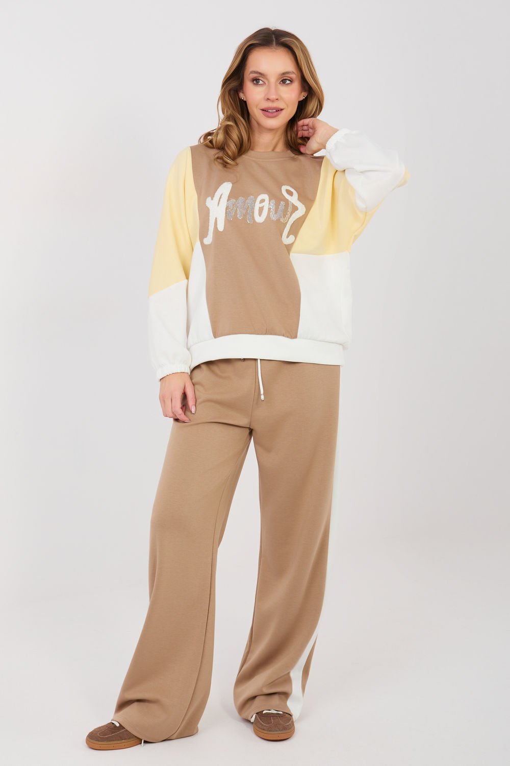 Image of Ensemble beige