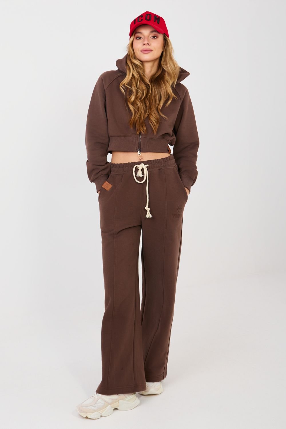 Image of Ensemble brun