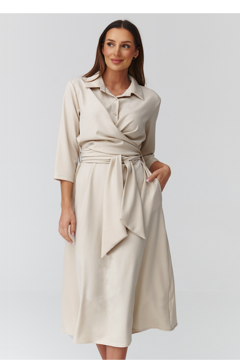 Image of Robe de jour beige