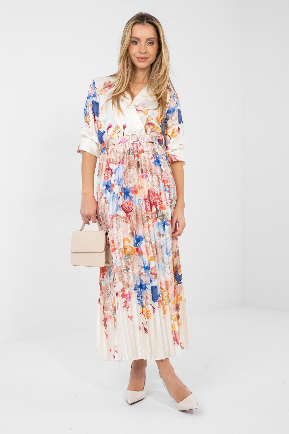 Image of Robe de jour beige