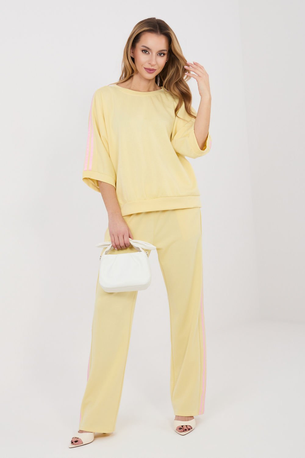 Image of Ensemble jaune