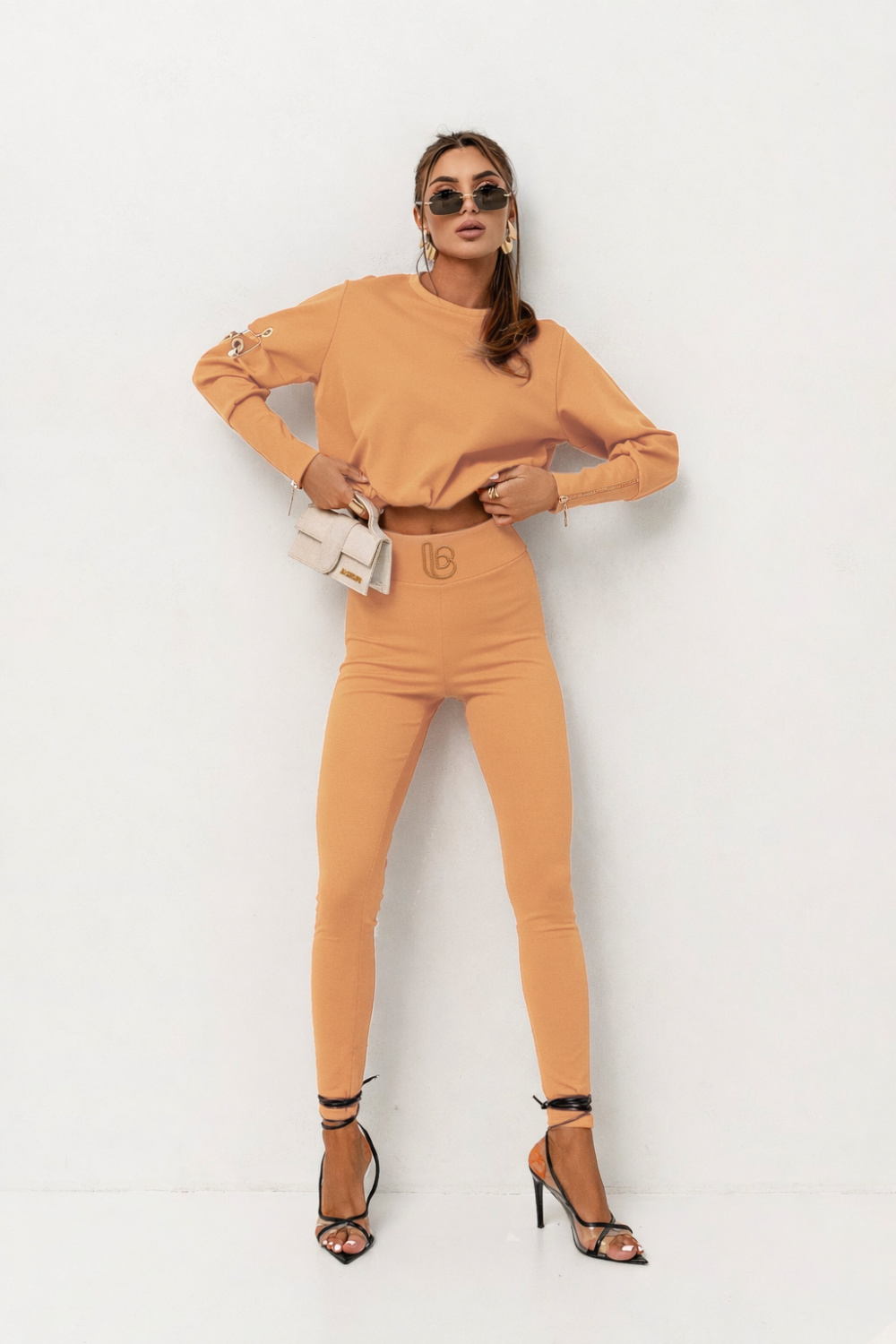 Image of Ensemble orange