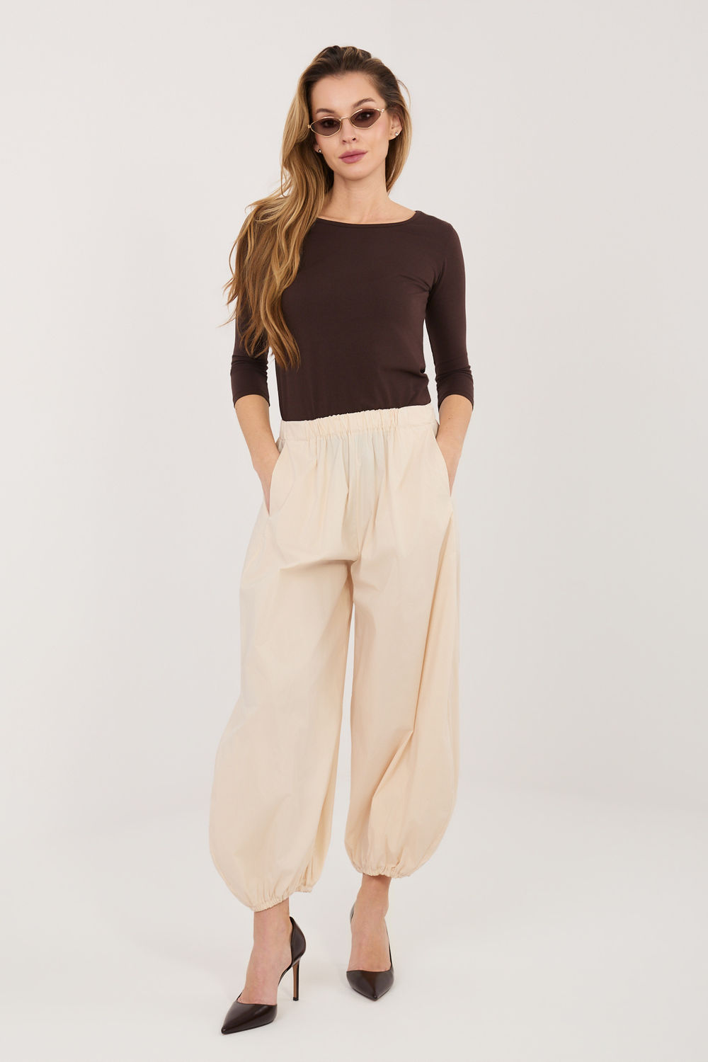 Image of Pantalon femme beige