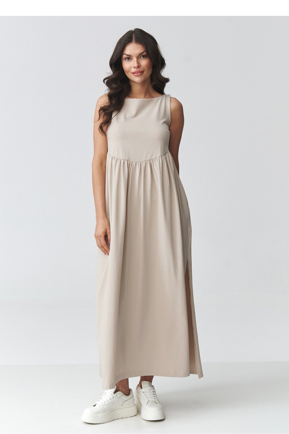 Image of Robe de jour beige