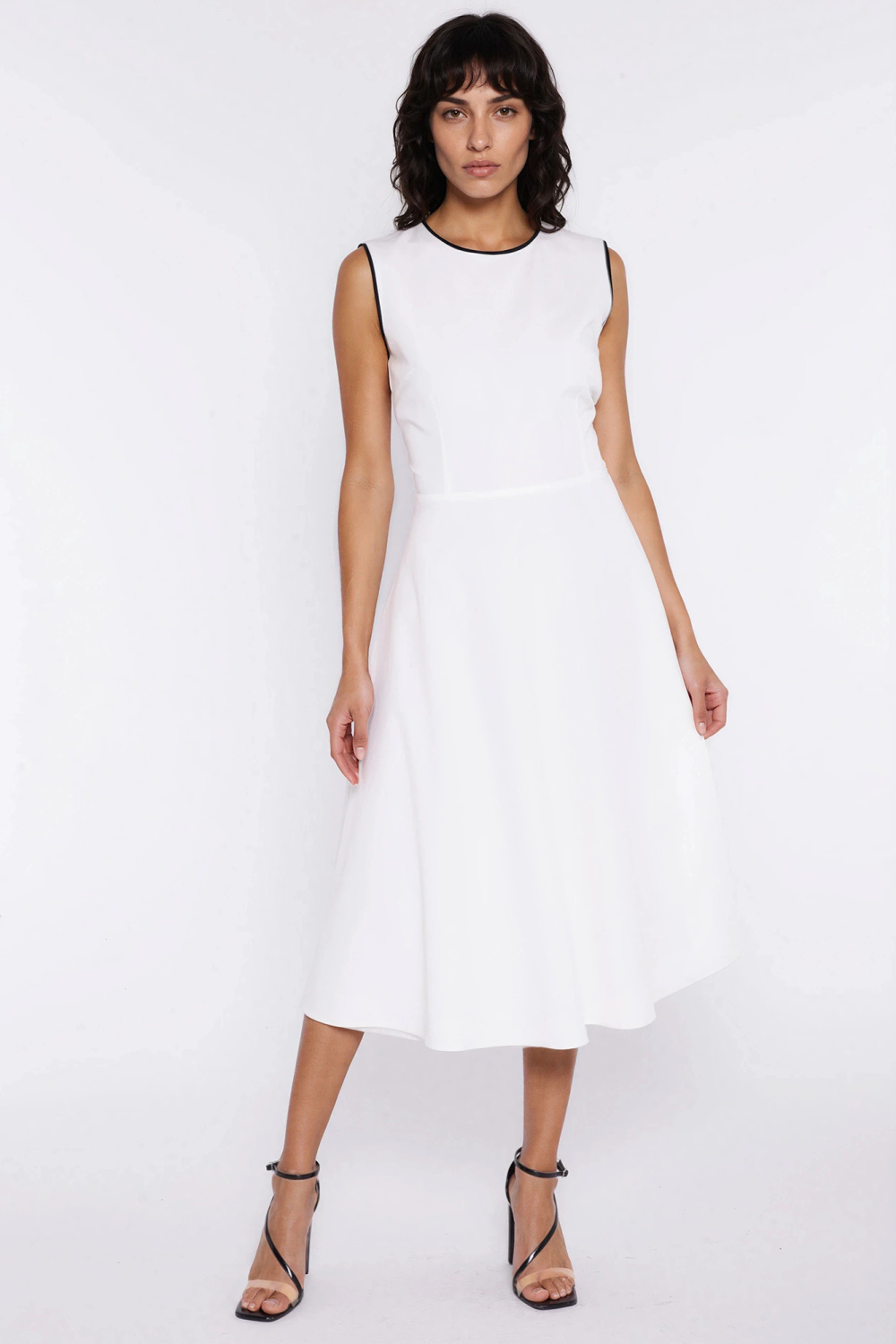 Image of Robe de jour beige