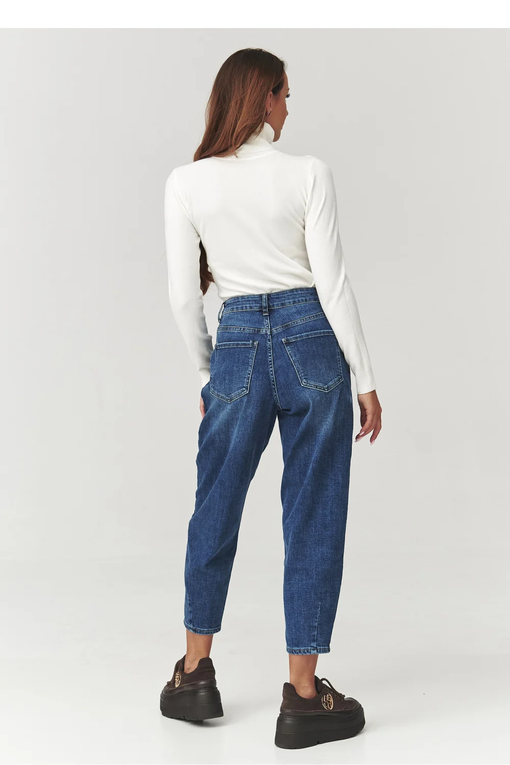 Col roulé beige – Image 3