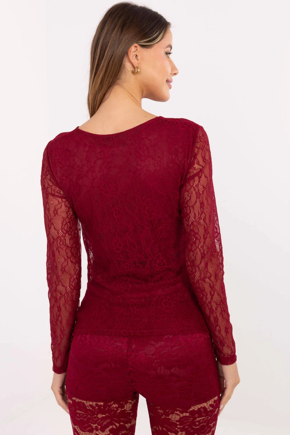 Blouse en dentelle rouge – Image 2