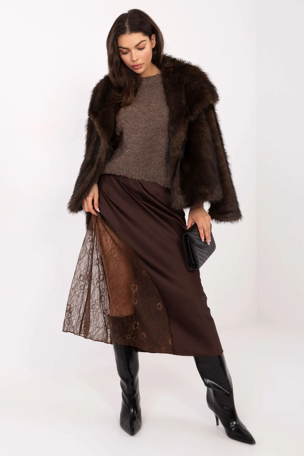 Jupe en dentelle brun