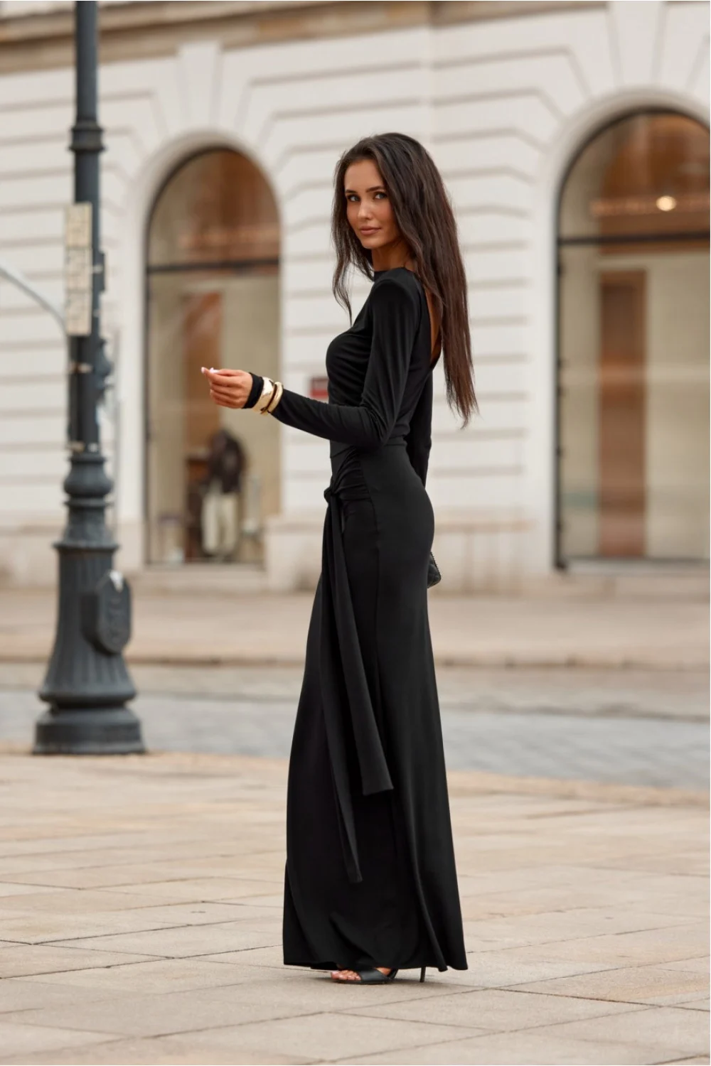 Robe longue noire – Image 3