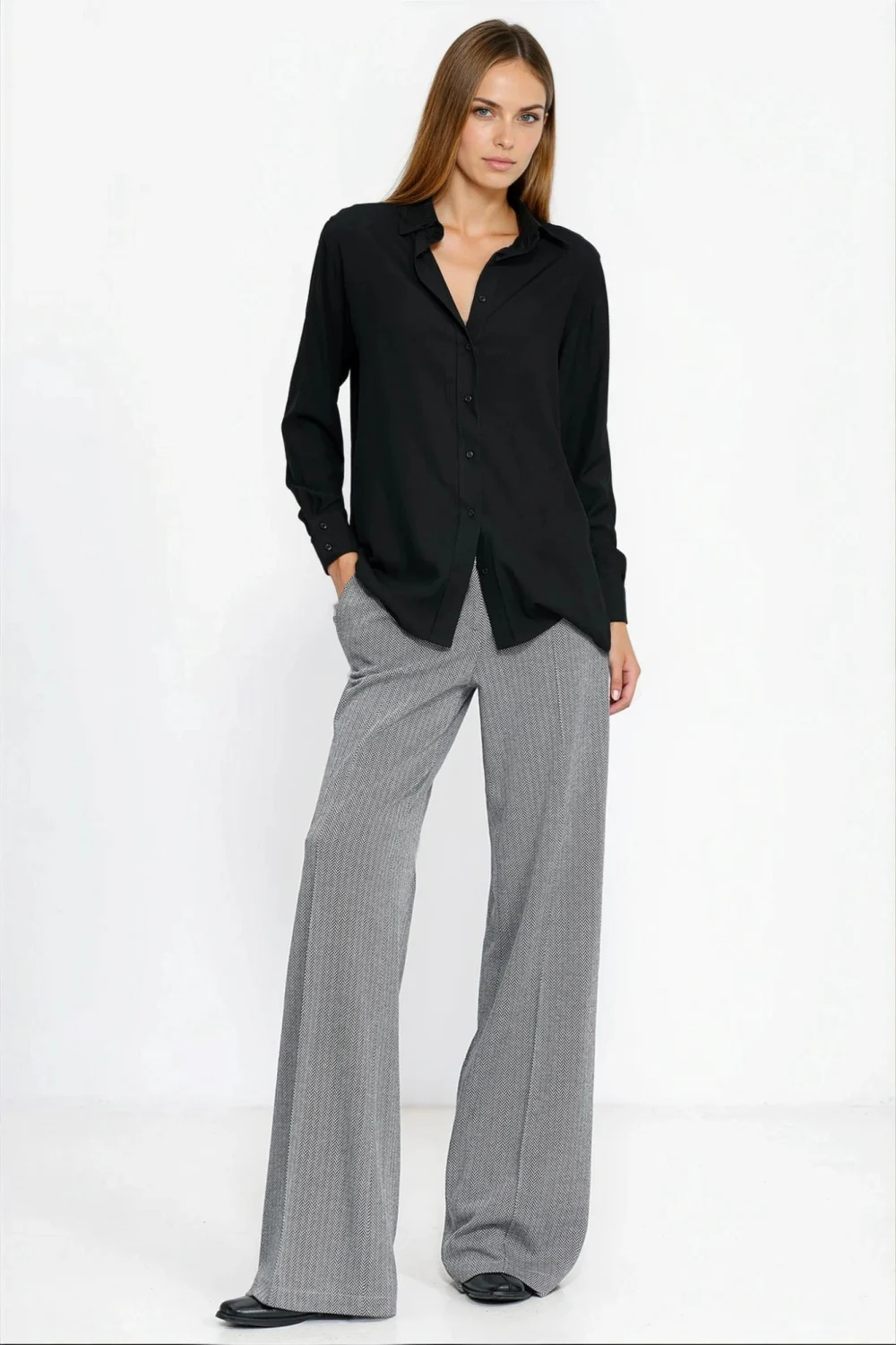 Chemise manche longue noire – Image 2